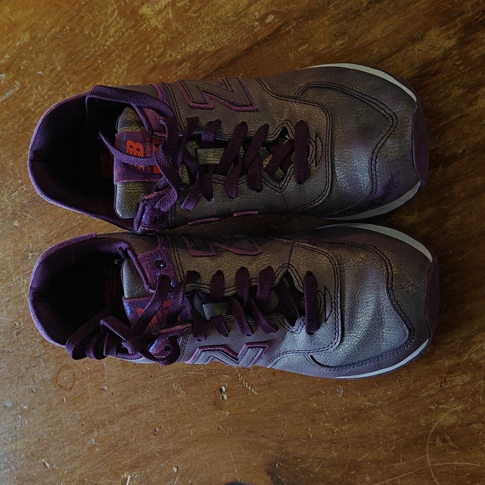 New balance metallic distressed look sneakers